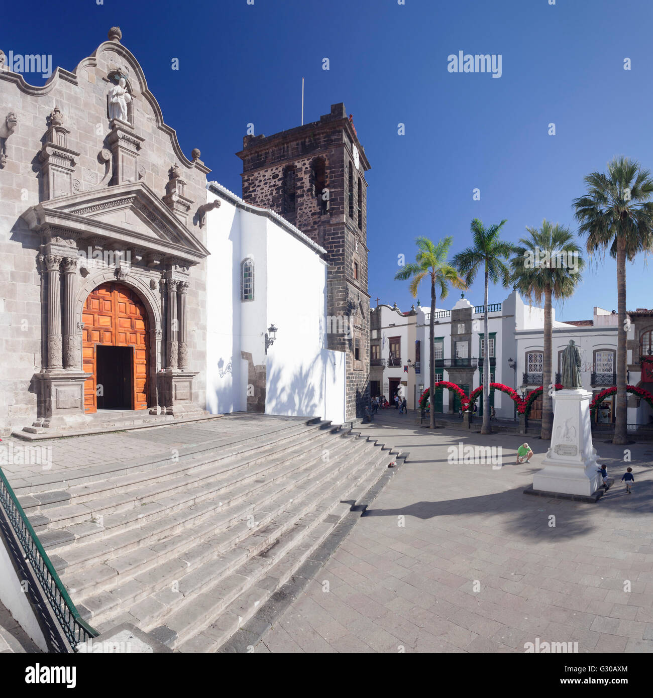 La Iglesia de El Salvador chiesa a Plaza de Espana, Santa Cruz de la Palma la Palma Isole Canarie Spagna, Europa Foto Stock