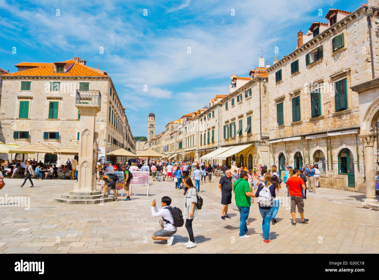 Piazza Luza, con Orlando la colonna, Grad, la città vecchia, Dubrovnik, Dalmazia, Croazia Foto Stock