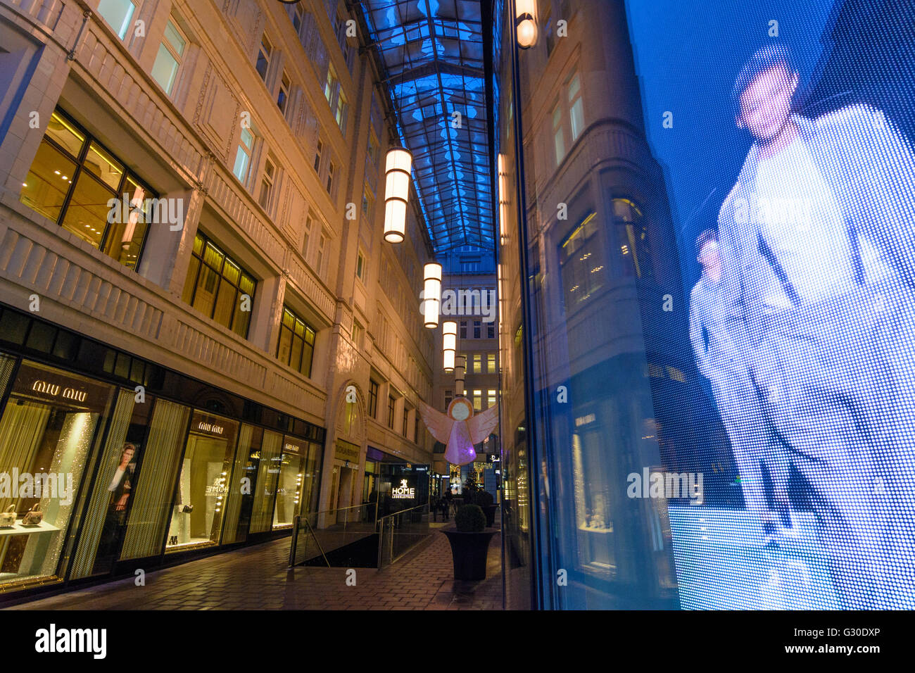 Tuchlaubenhof con beni di lusso negozi, Austria Wien 01., Wien, Vienna Foto Stock