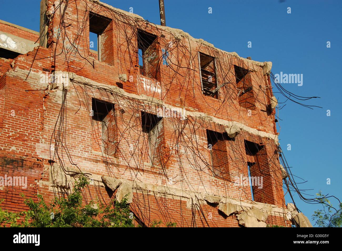 La rottura di un basso edificio in abbandonato Swift Confezionamento carne Azienda nel centro di Fort Worth Foto Stock