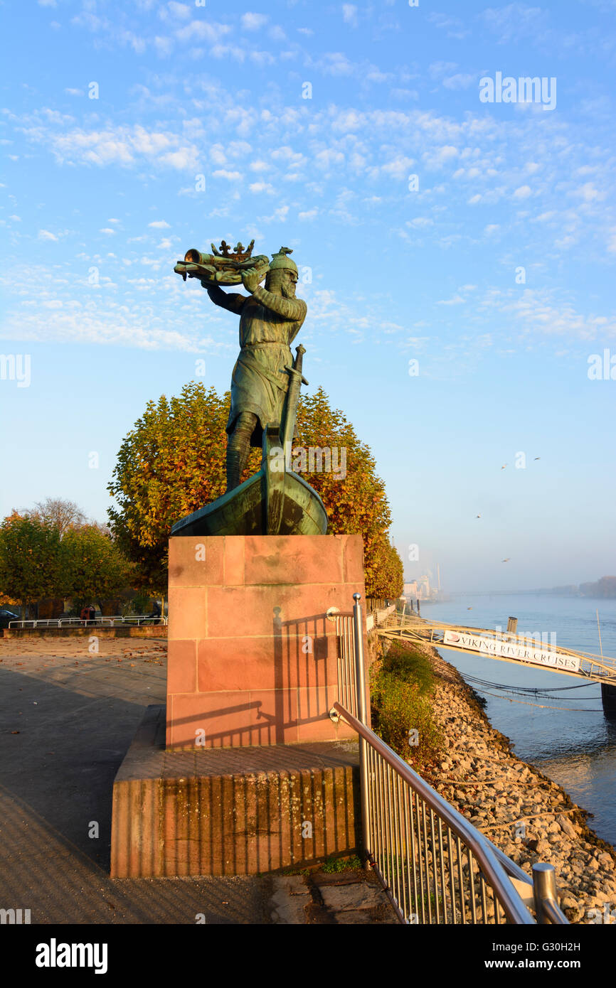 Il fiume Reno con Hagen Memorial, Germania Renania-Palatinato, Renania-Palatinato, , worm Foto Stock