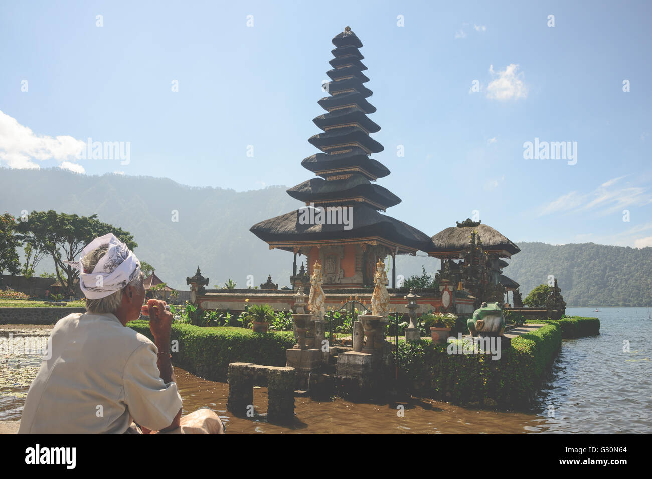 Pura Ulun Danu Beratan un importante tempio di acqua a Bali Foto Stock