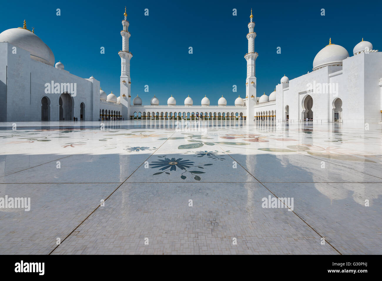 La trascendenza, Sheikh Zayed Grande Moschea di Abu Dhabi Foto Stock