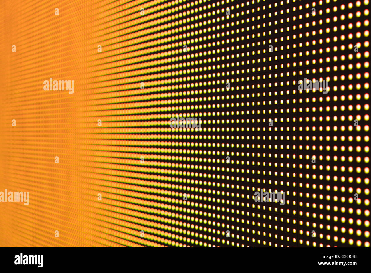 Vista macro di schermo LED display con bassa profondità di campo e bokeh di fondo Foto Stock