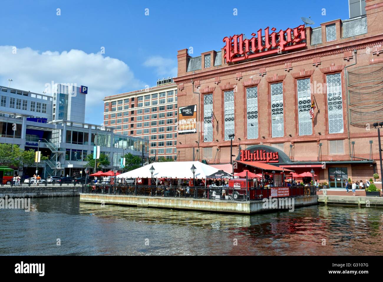 Il Porto Interno di Baltimore ristorante di pesce e di Barnes and Noble Foto Stock