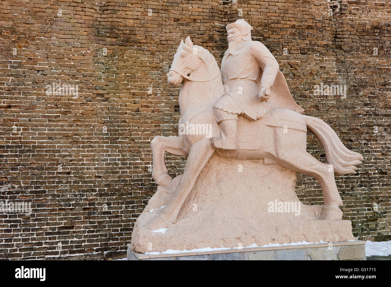La Cina, nella provincia di Hebei, la Grande Muraglia della Cina, Jinshanling e Simatai sezione, Patrimonio Mondiale dell Unesco, Gengis Khan statua Foto Stock