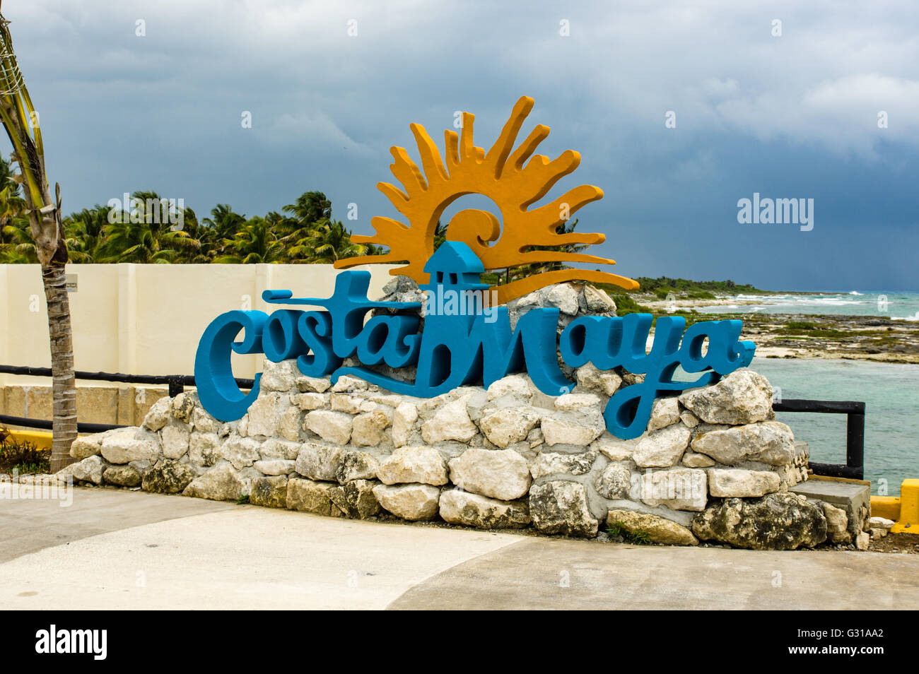 Segno di benvenuto all'ingresso Costa Maya Visitor Center, Costa Maya, Messico Foto Stock