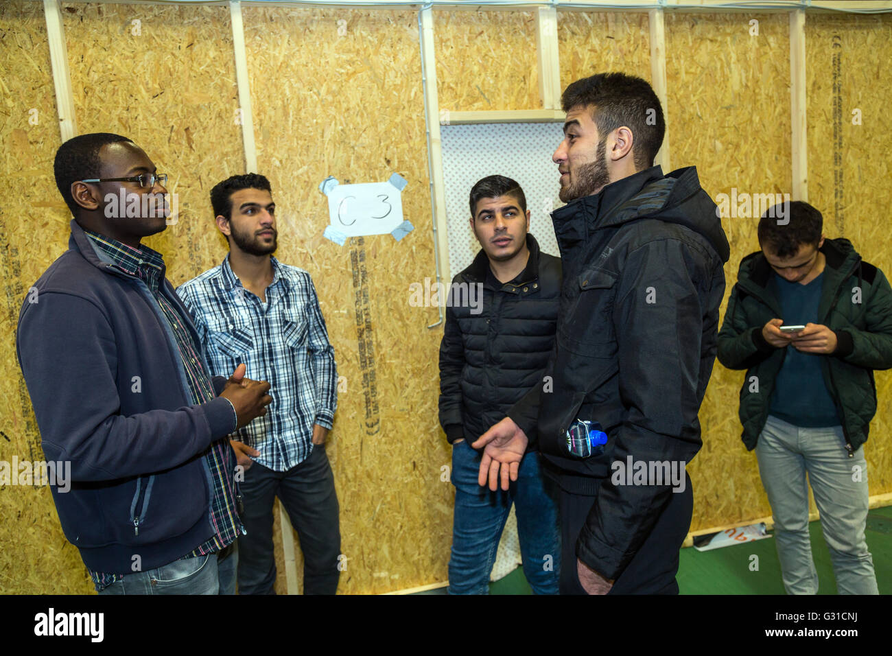 Bremen, Germania, siriani rifugiati in un rifugio Foto Stock