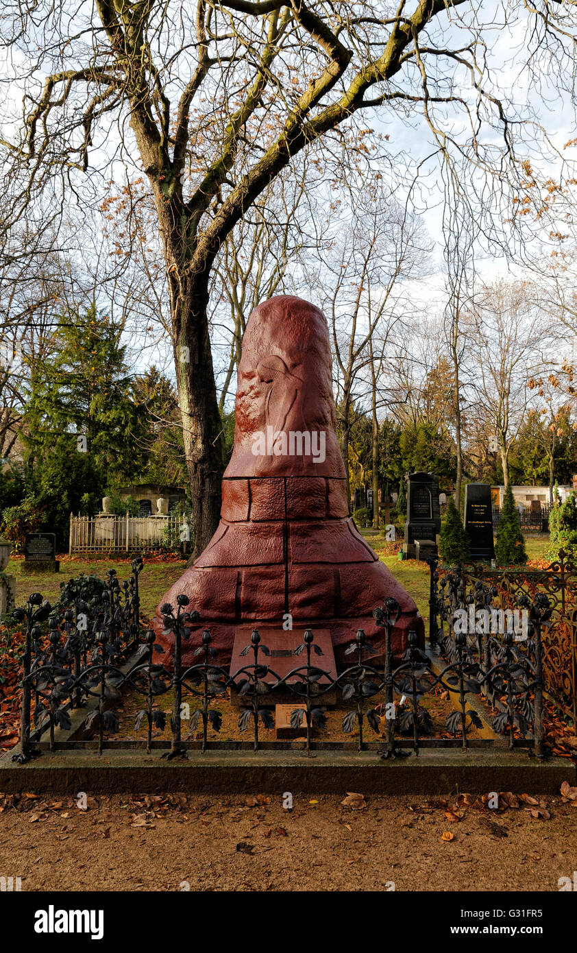 Berlino, Germania, girato invernale haustes tomba per Heinrich von Stephan Foto Stock