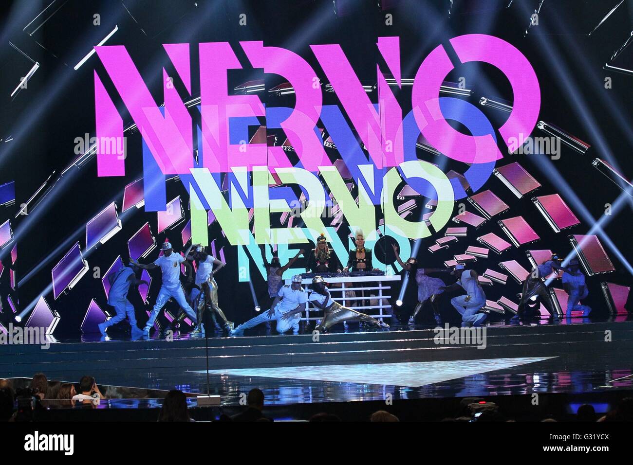 Nervo all'interno per il 2016 MISS USA la concorrenza - Parte 1, T-Mobile Arena, Las Vegas, NV Giugno 5, 2016. Foto di: James Atoa/Everett Collection Foto Stock