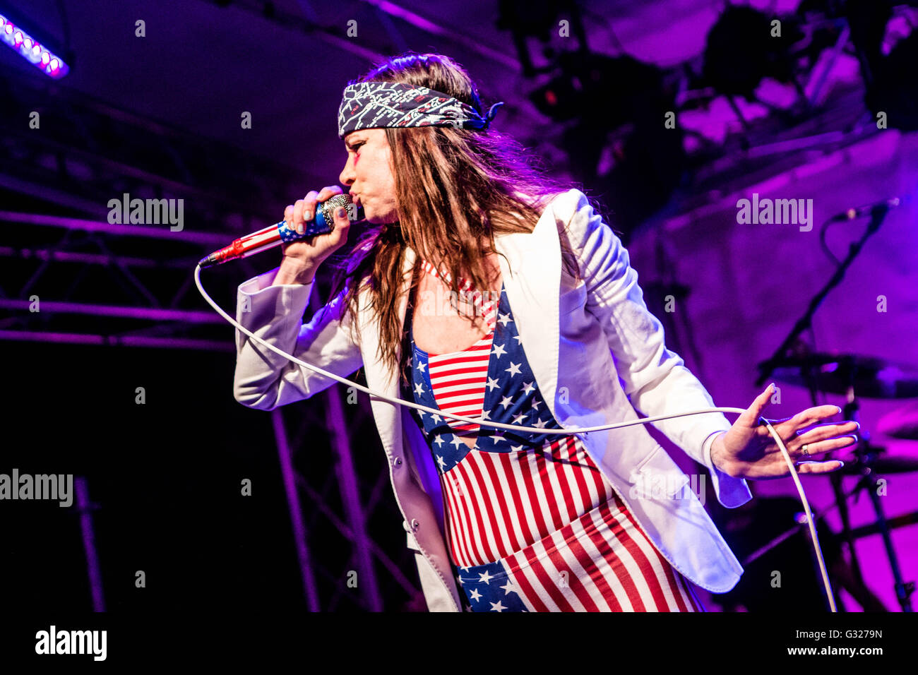 Milano, Italia. Il 6 giugno, 2016. Juliette e la lecca suona dal vivo presso il Circolo Magnolia di Milano, Italia, il 6 giugno 2016 Credit: Mairo Cinquetti/Alamy Live News Foto Stock