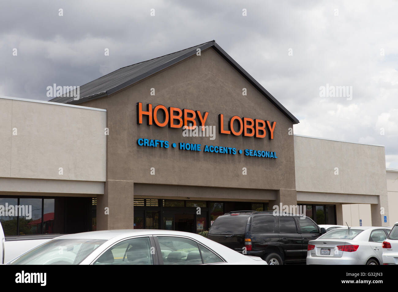 Hobby Lobby arti e mestieri vetrina esterna e parcheggio Foto Stock