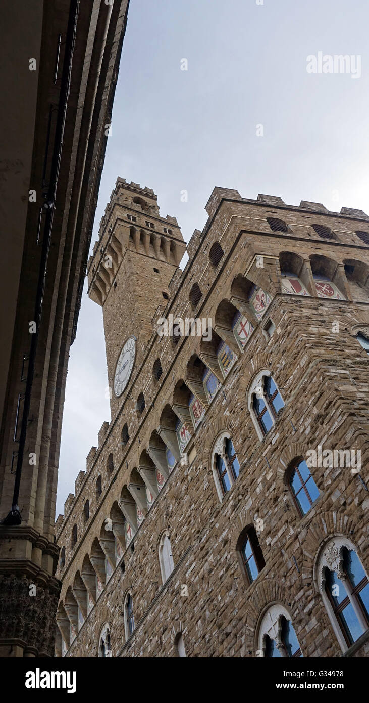 Piazza Signoria , Firenze, Italia torre di Arnolfo, Loggia dei Lanzi , Perseo di Benvenuto Cellini Foto Stock