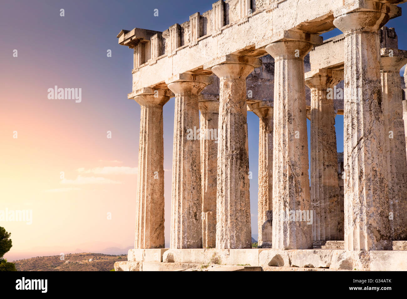 Tempio di Aphaia su Aegina Island in Grecia Foto Stock