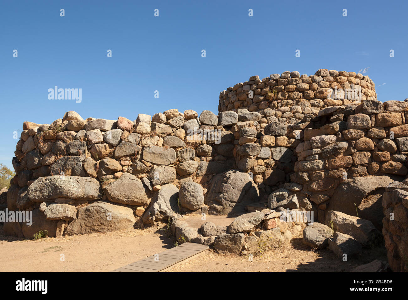 Nuraghe La Prisgiona sito archeologico, Arzachena, Sardegna, Italia Foto Stock