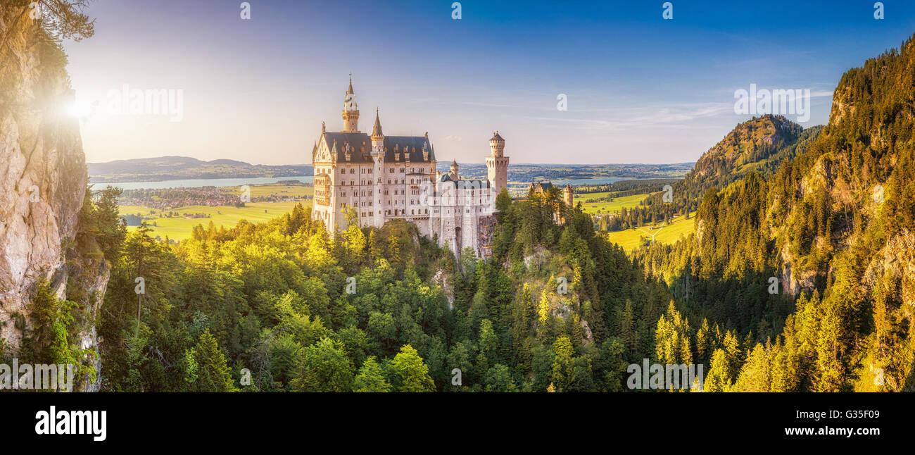 Il Castello di Neuschwanstein, Baviera, Germania Foto Stock