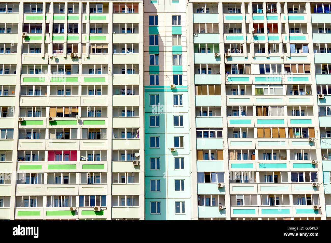 Un nuovo multi-piani edificio residenziale in background Foto Stock