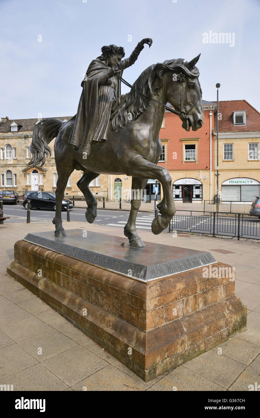 Signora bianca statua, la croce, Banbury, Oxfordshire Foto Stock