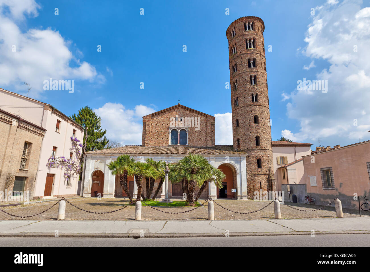 Basilica di Sant Apollinare Nuovo - VI secolo la chiesa, Ravenna, Italia Foto Stock