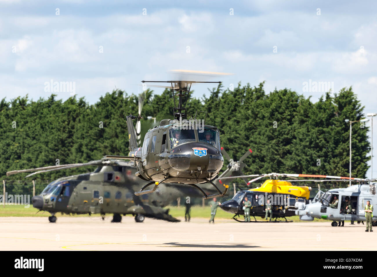 Bell UH-1H Iroquois elicottero dall'Huey Display team presso la RAF Airshow Waddington Foto Stock