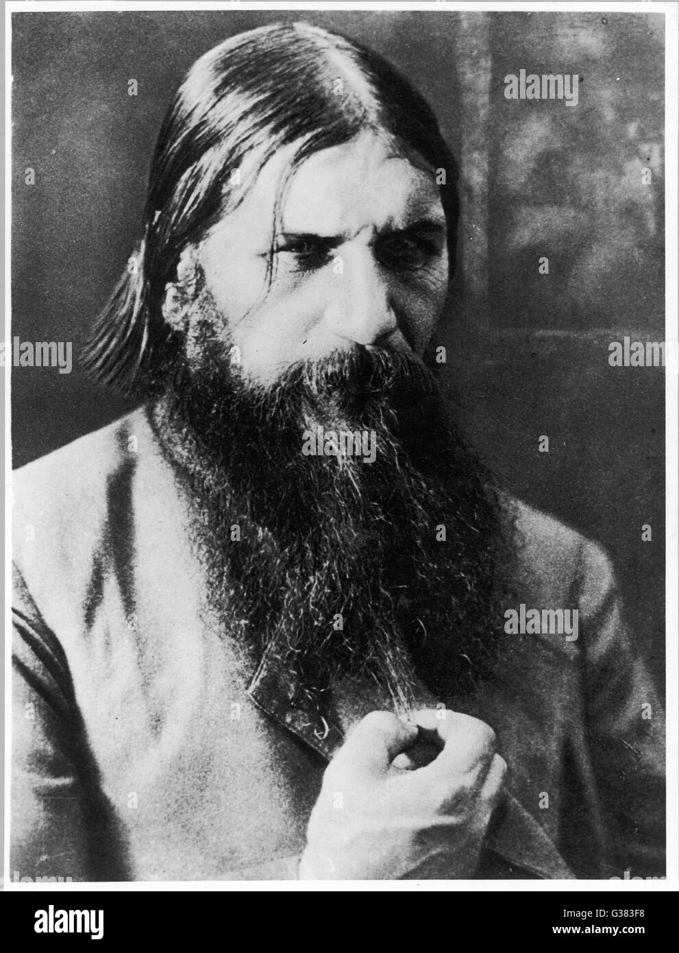 GRIGORI RASPUTIN mistico russo e la corte ha favorito nel 1908 Data: 1872 - 1916 Foto Stock