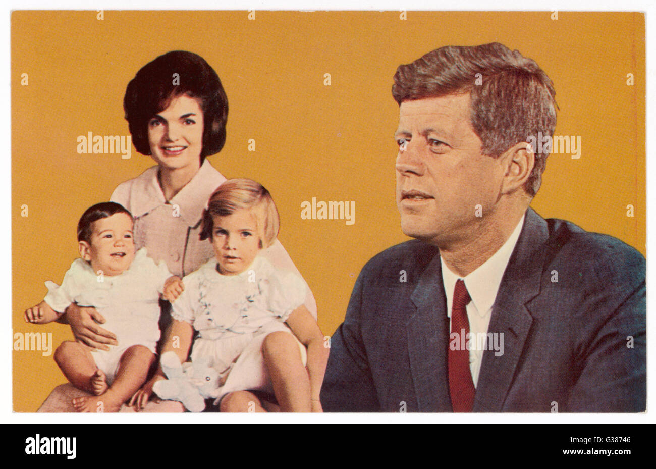 Il presidente degli Stati Uniti, 1961-1963, John Fitzgerald Kennedy con la sua famiglia; moglie Jackie e bambini, John e Caroline. Foto Stock