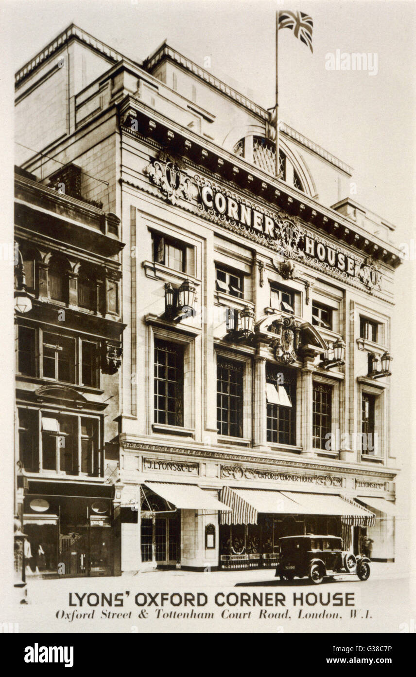 Lione' CORNER HOUSE, Oxford Street ha aperto nel 1923, l'Oxford Street restaurant era uno di una catena di proprietà di J Lione e Co Ltd Data: circa 1931 Foto Stock