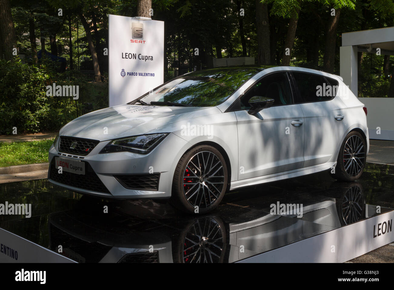 Torino, Italia, 8 giugno 2016. Seat Leon Cupra Foto Stock