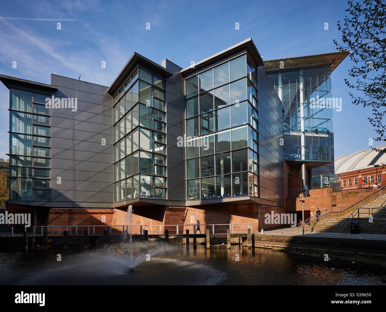 Manchester Bridgewater Hall Bridgewater Hall modelli esterni di luce blu cielo sun architetto proprietà proprietà edificio de Foto Stock