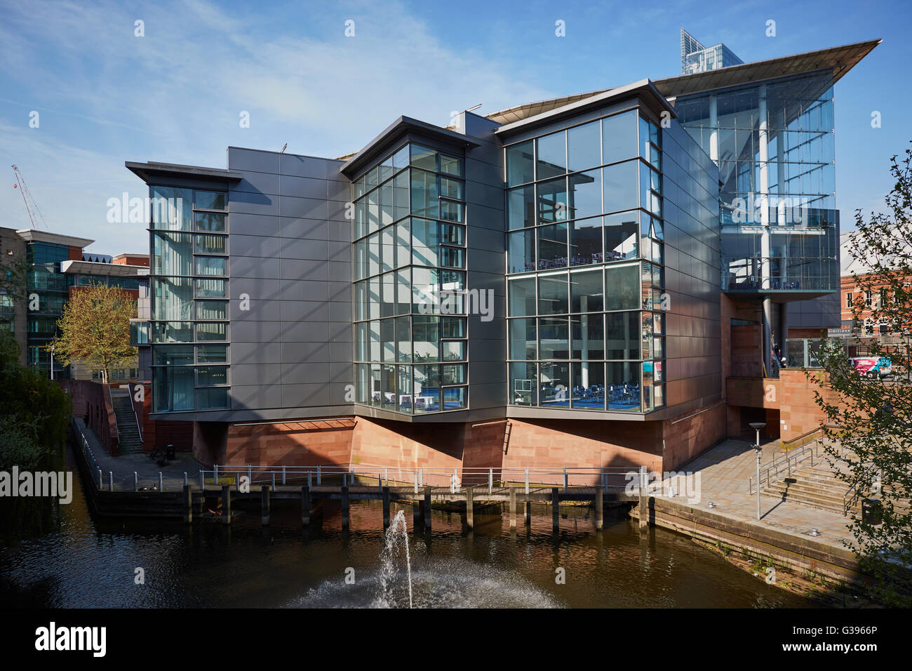 Manchester Bridgewater Hall Bridgewater Hall modelli esterni di luce blu cielo sun architetto proprietà proprietà edificio de Foto Stock