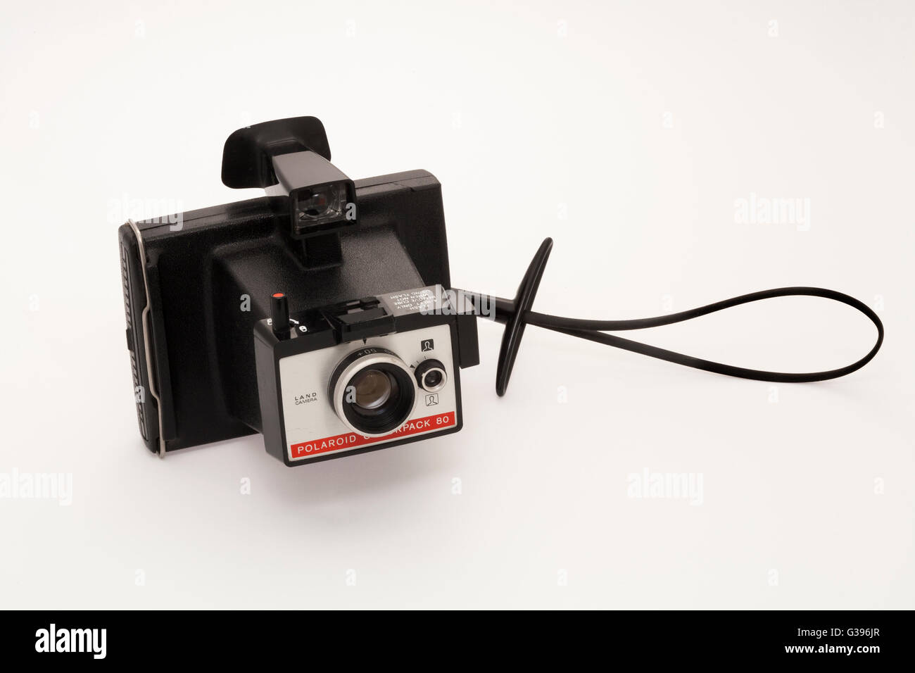 Polaroid Colorpack ' 80 ' terra fotocamera da anni settanta, tenendo '  instant ' peel - oltre a colori e in bianco e nero film stock Foto stock -  Alamy