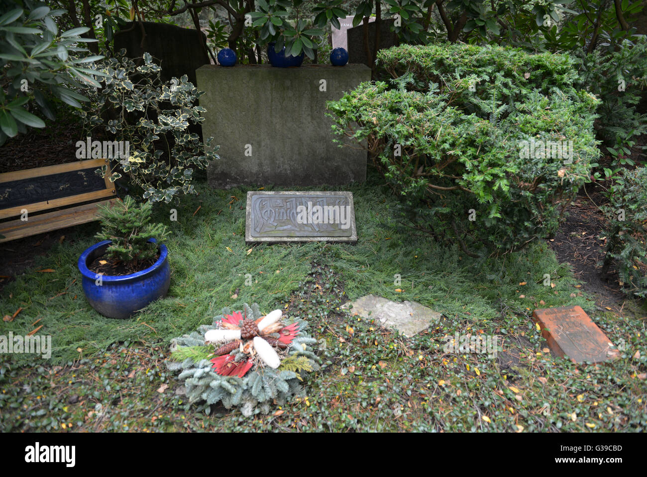 Grab, Karl Schmidt-Rottluff, Waldfriedhof Dahlem, Huettenweg, Berlino, Deutschland / Hüttenweg Foto Stock
