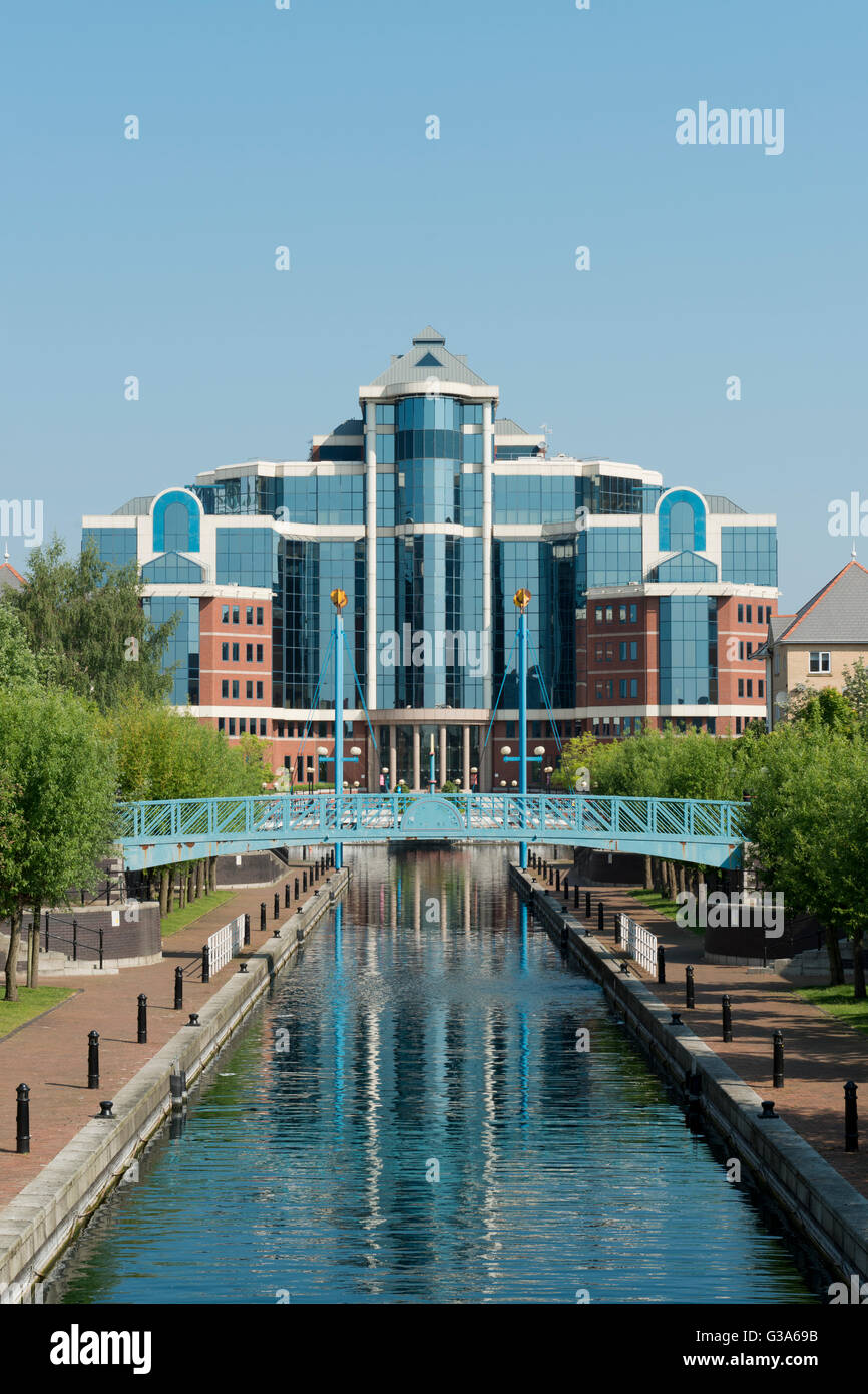 Il Victoria Harbour Office edificio vicino a MediaCityUK a Salford Quays in Greater Manchester. Foto Stock