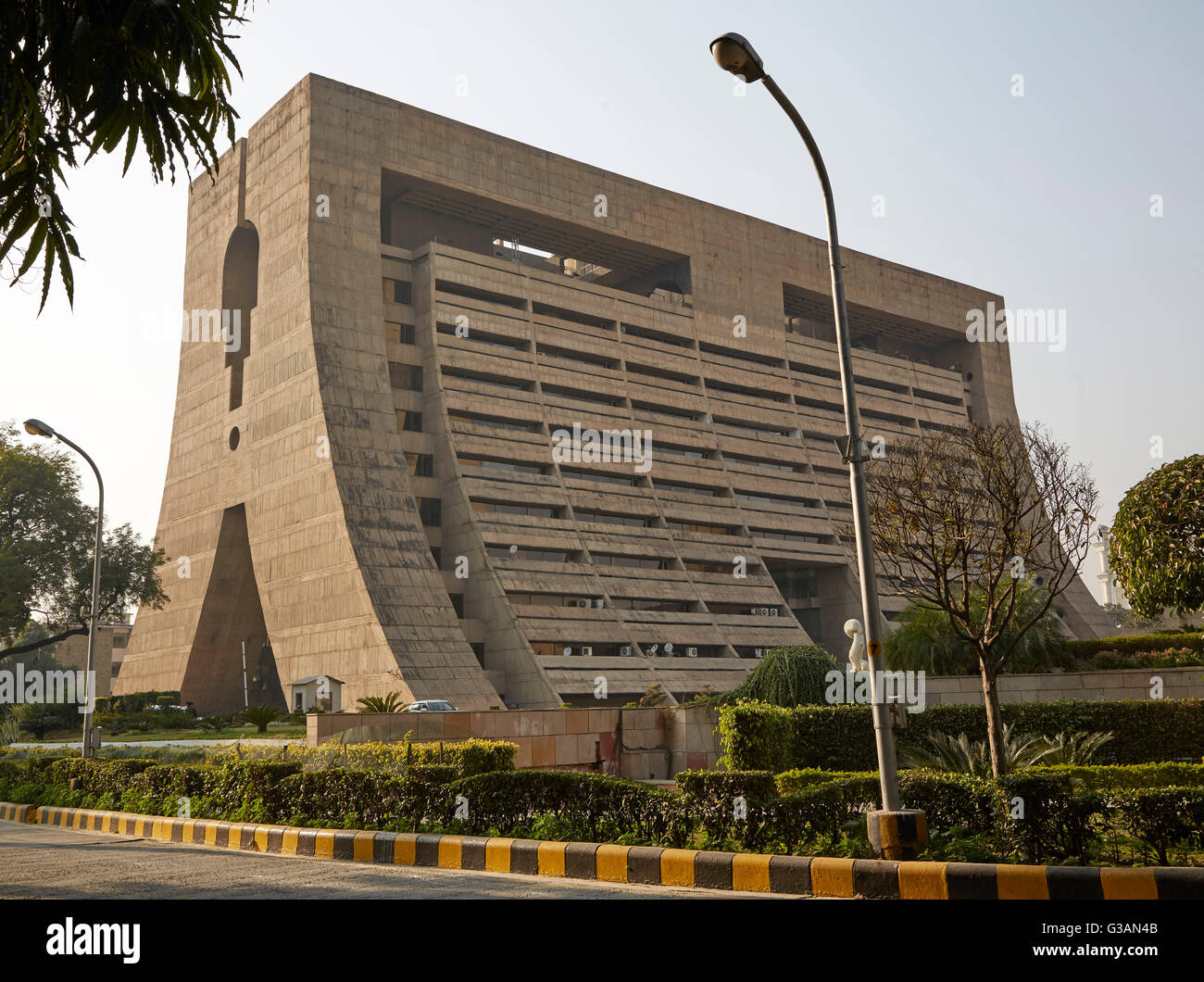 Candide street view. Palika Kendra, ufficio del New Delhi Consiglio comunale (NDMC), Nuova Delhi, India. Architetto: Kuldip Singh, Foto Stock