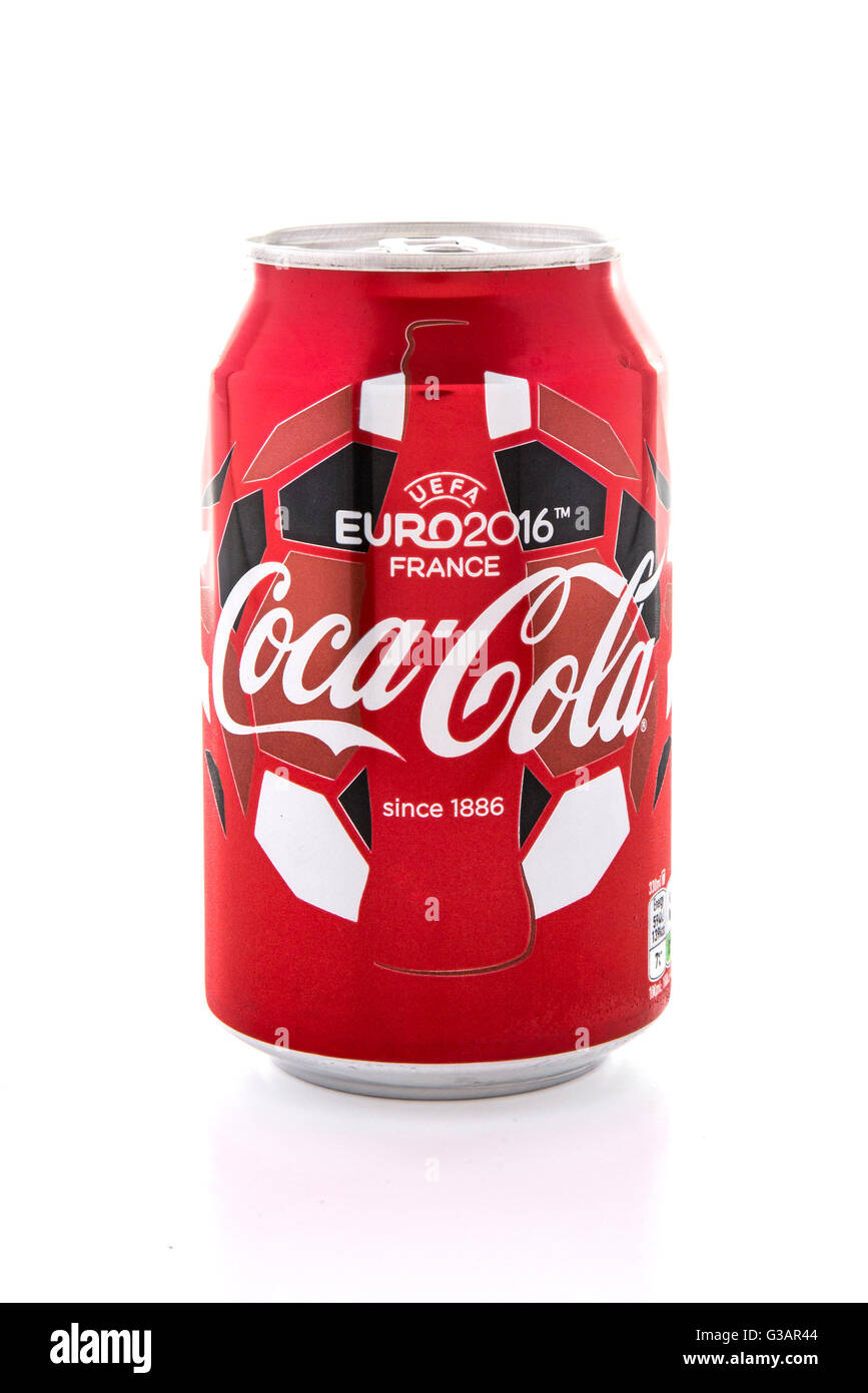 Possibile di Coca-Cola realizzato per il 2016 Euro torneo di calcio in Francia su sfondo bianco Foto Stock