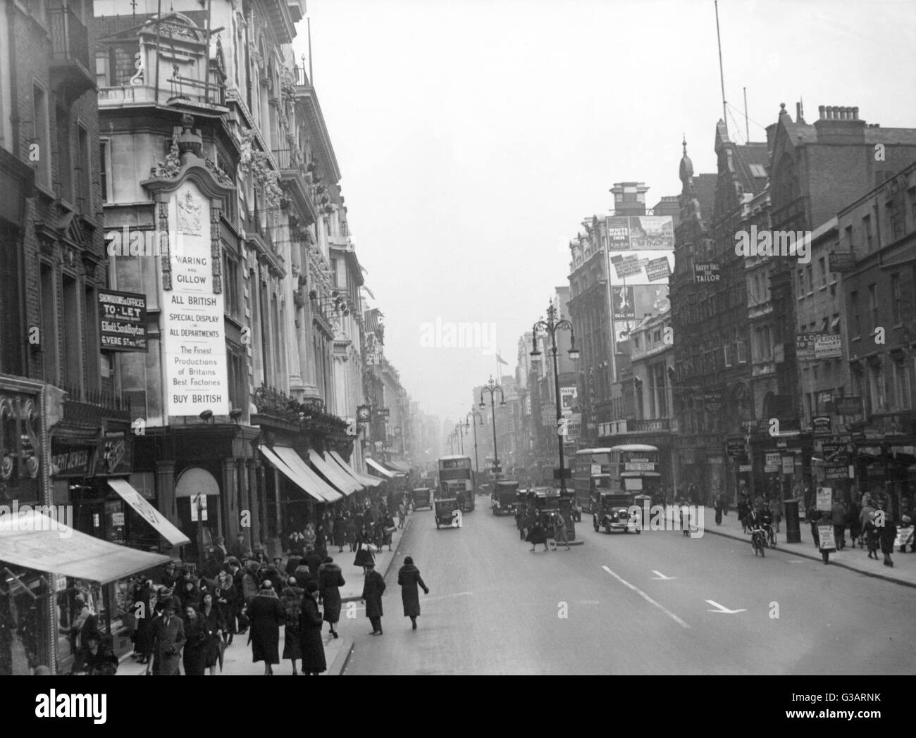 Scena a Oxford Street, Londra Foto Stock