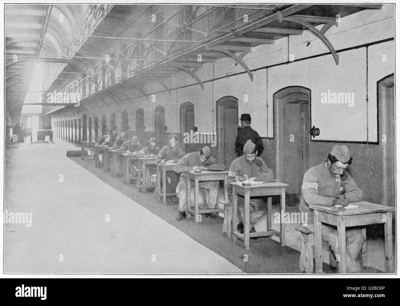 Carcere a Wandsworth, costruito nel 1851 e chiamato in origine il Surrey casa di correzione. I detenuti per la scrittura di lettere. Data: 1900 Foto Stock