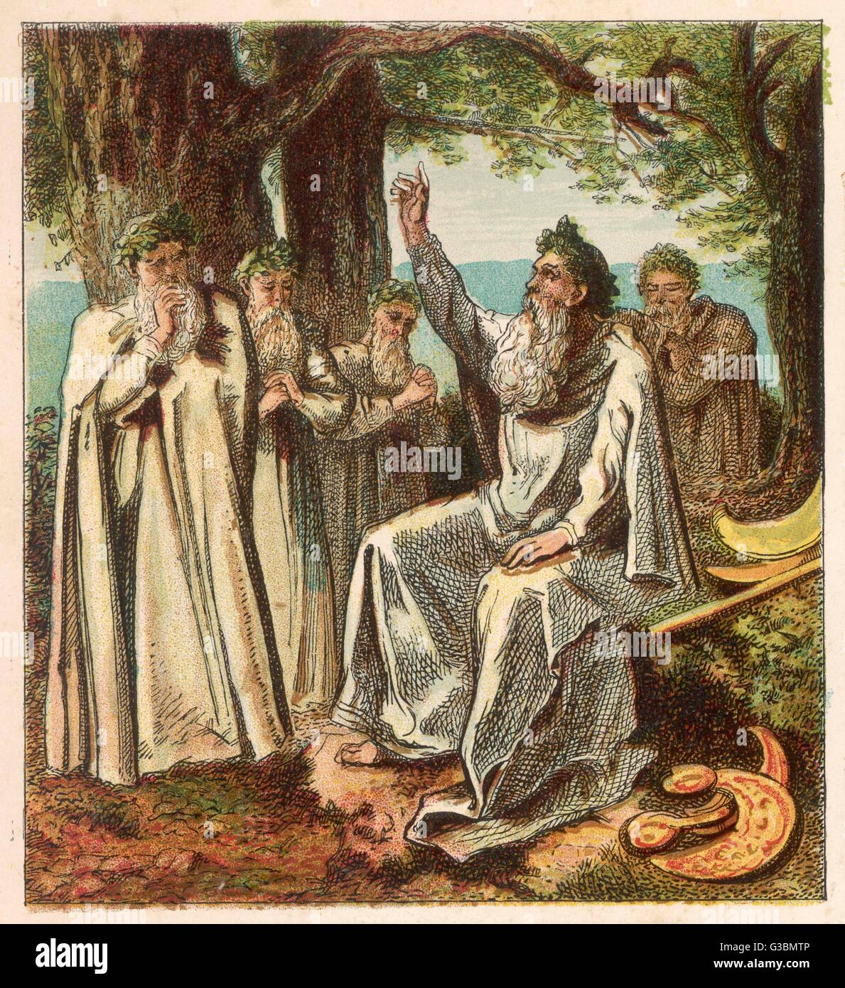 Druid sacerdoti degli antichi la Gran Bretagna in stato d'animo contemplativo in una foresta Foto Stock