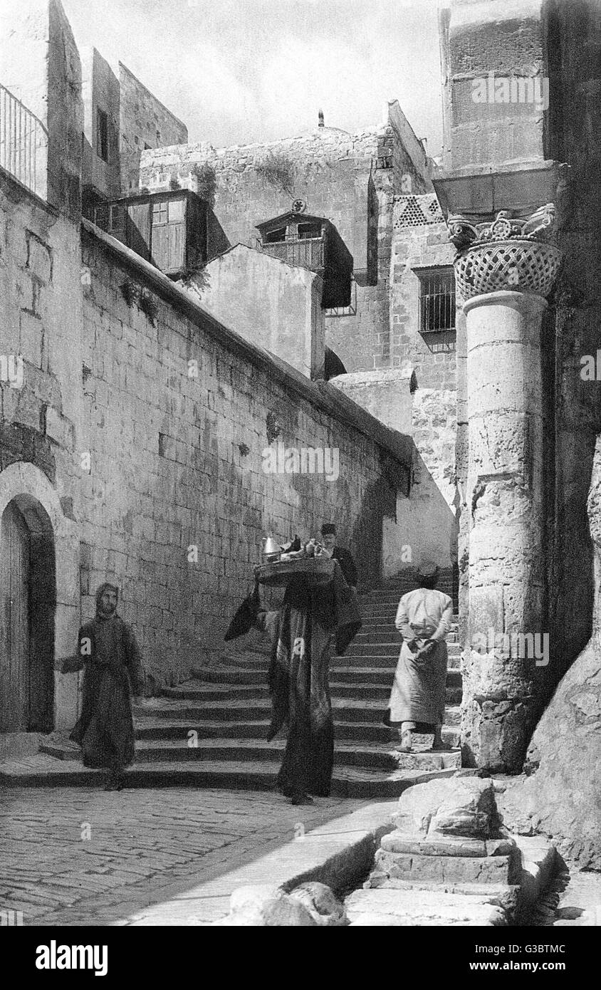 Ingresso alla Chiesa del Santo Sepolcro, Gerusalemme Foto Stock