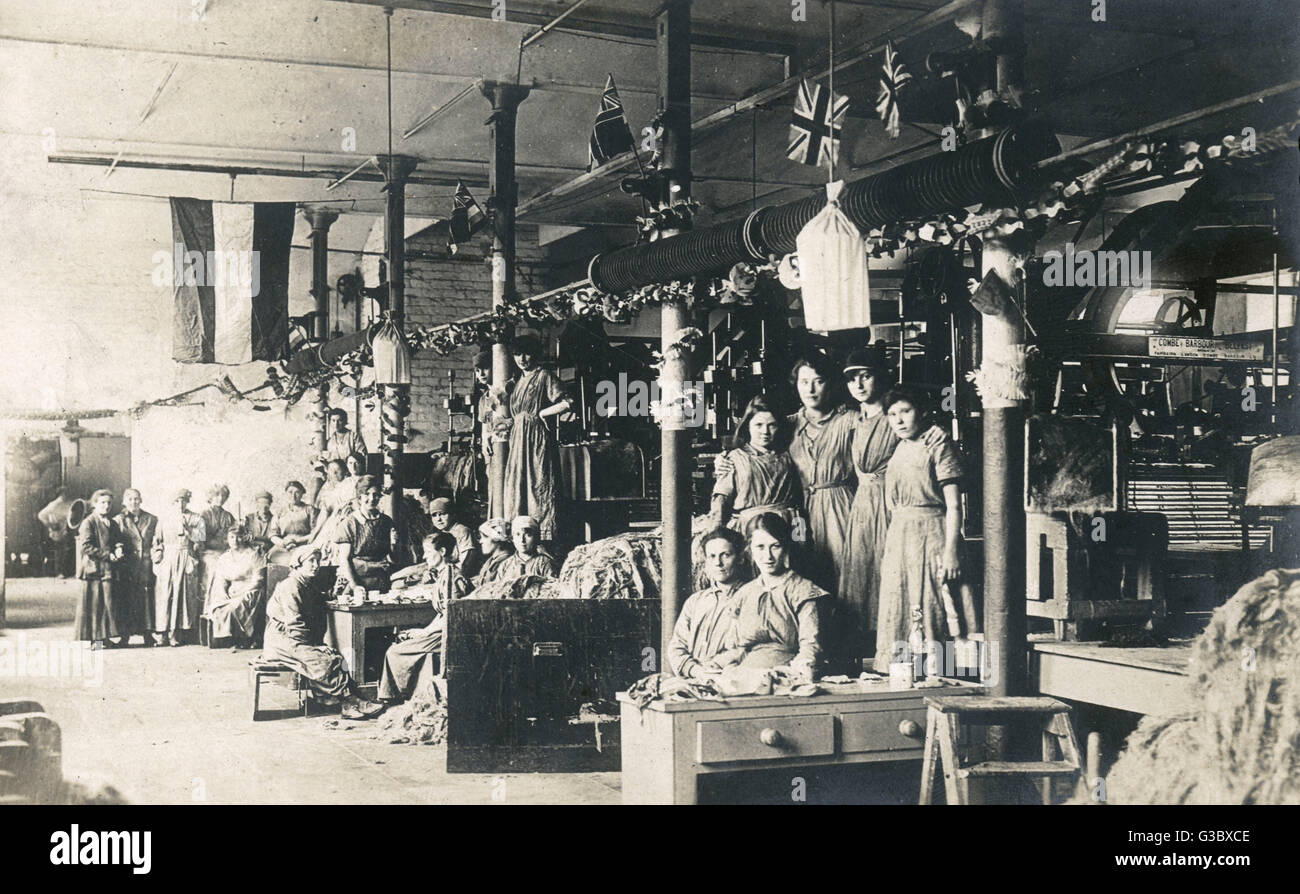 WW1 - lavoro di guerra delle donne - produzione di lino Foto Stock