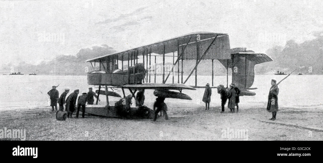 WW1 - Aviazione in Marina - Churchill controlla l'energia aerea Foto Stock