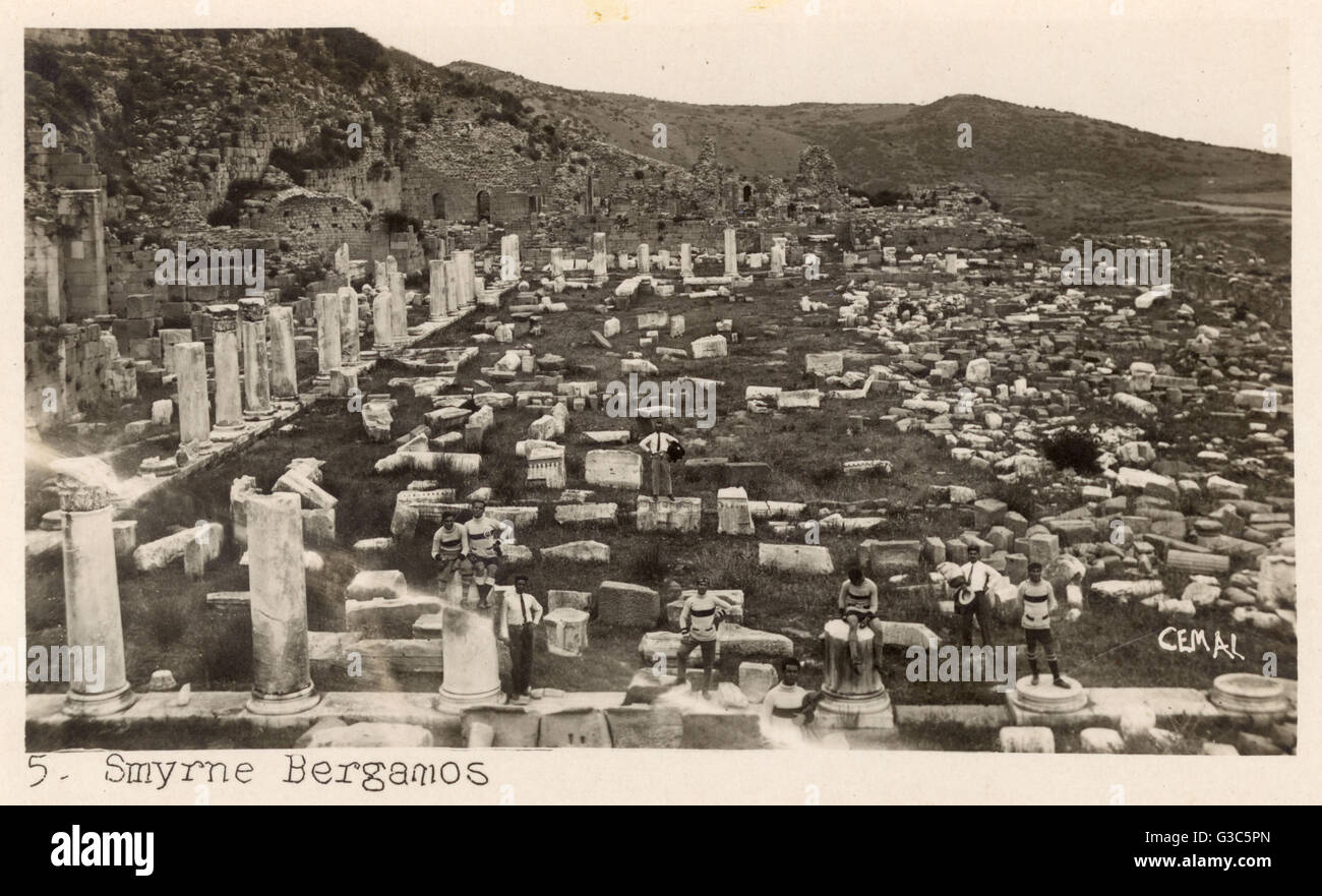 Antiche rovine, palestra superiore a Pergamon (Bergama), Turchia Foto Stock