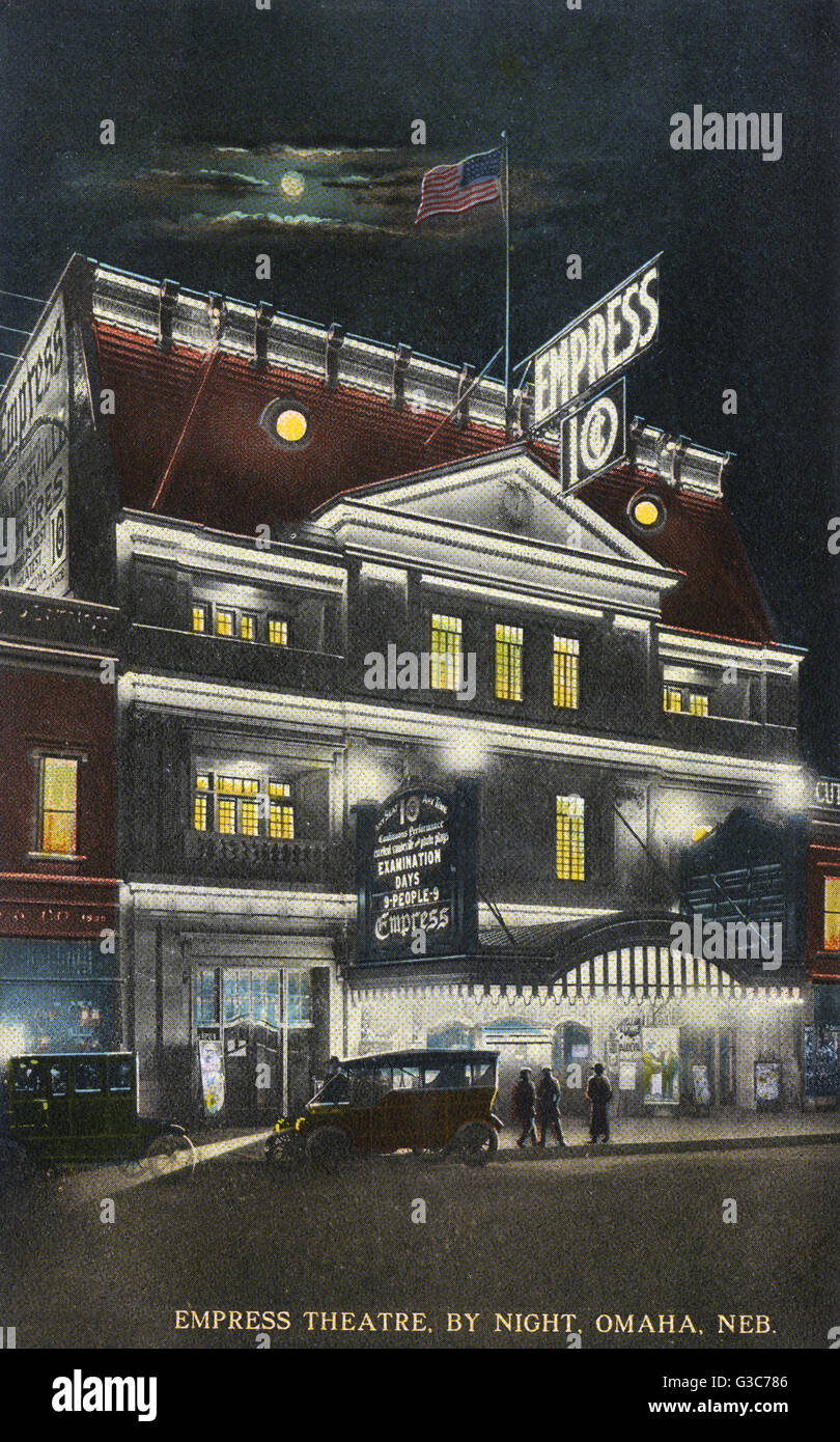 Vista notturna dell'Empress Theatre, Omaha, Nebraska, Stati Uniti Foto Stock