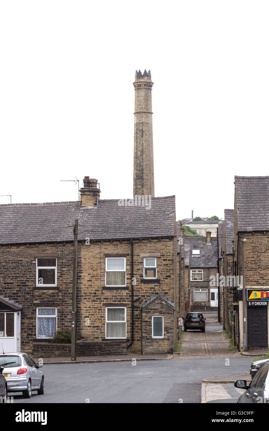 Tradizionale scatola terrazzati a Halifax, West Yorkshire, Inghilterra, Regno Unito Foto Stock