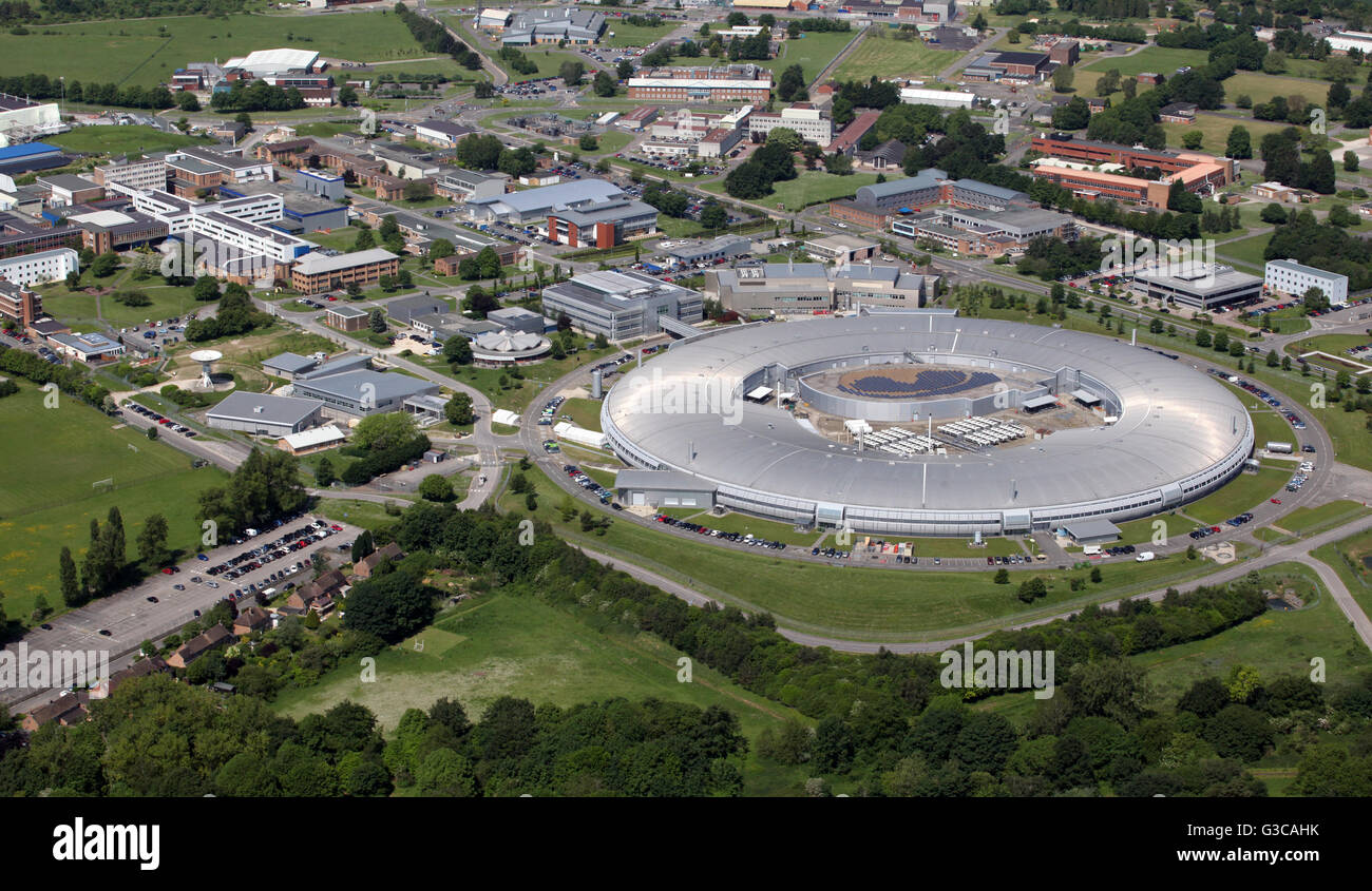 Vista aerea di Harwell International Business Center e l'energia atomica Research Establishment a UKASE Harwell, Oxfordshire, Regno Unito Foto Stock