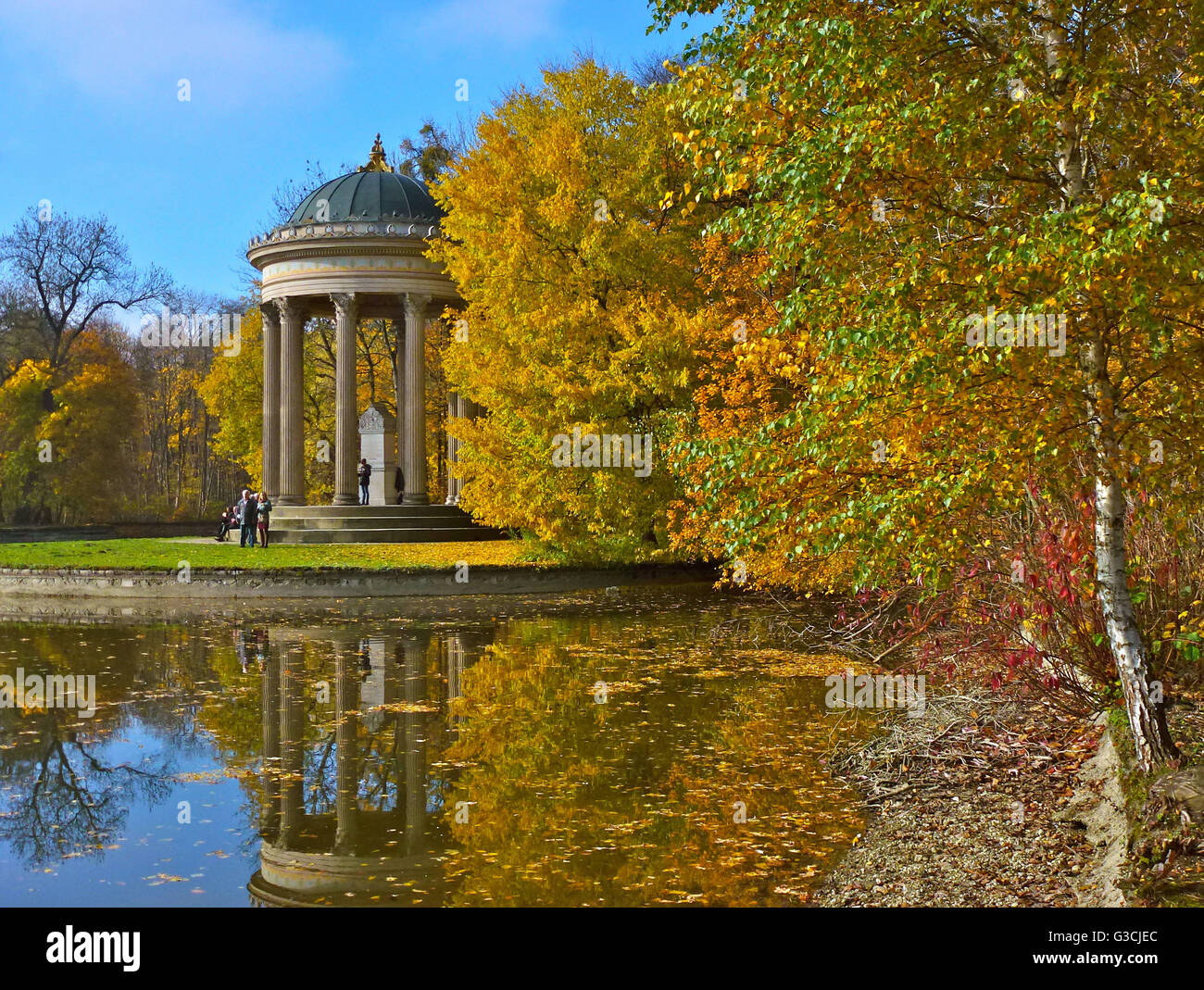 Tempio di Apollo, autunno, in Germania, in Baviera, Baviera, Monaco di Baviera, Nymphenburger giardino del palazzo, Foto Stock