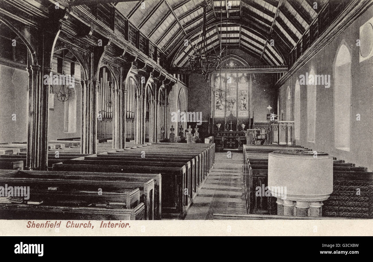 Interno della Chiesa Parrocchiale di Santa Maria Vergine, Shenfield Foto Stock