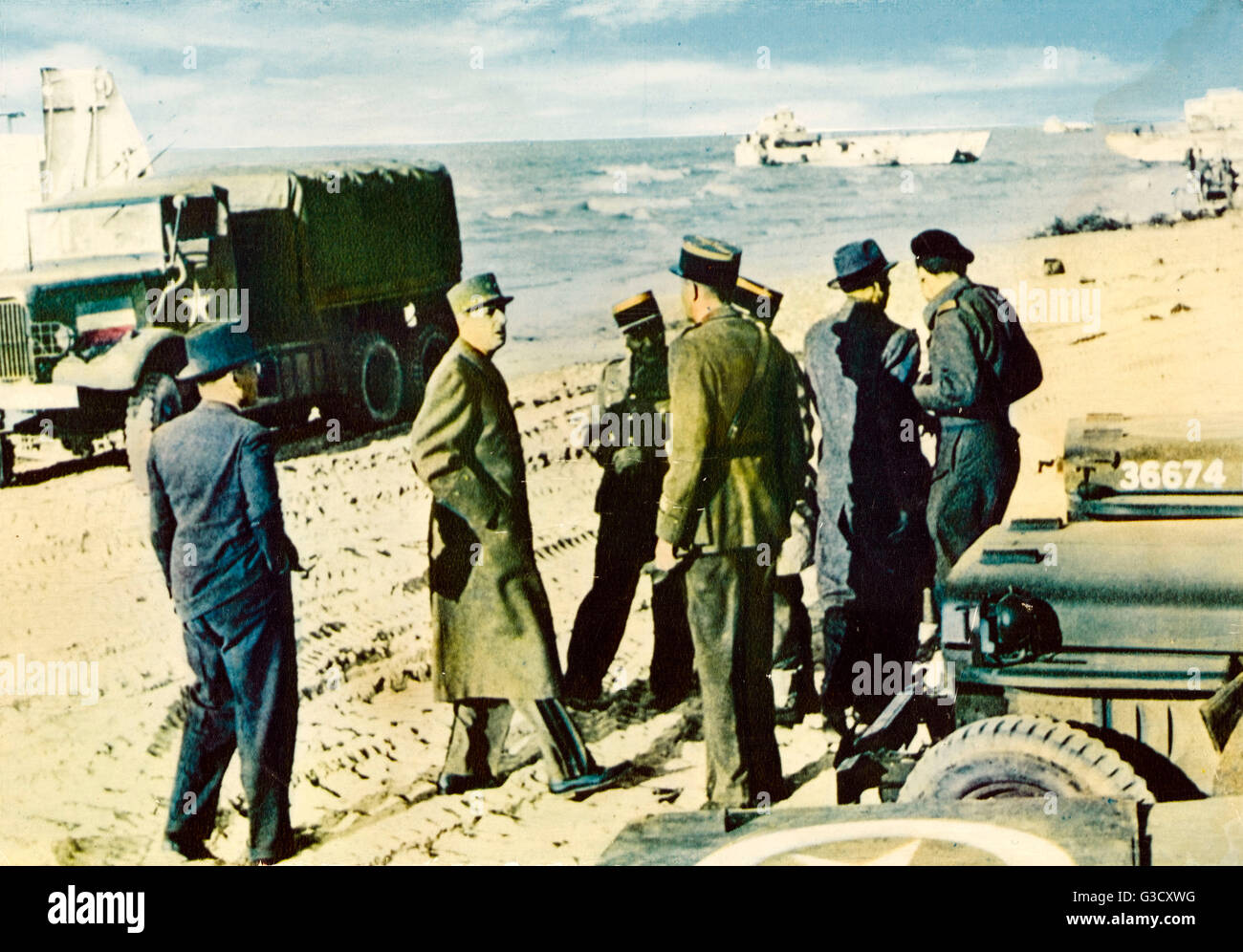WW2 - Lo sbarco in Normandia - Operation Overlord - Normandia, Francia, 6 giugno 1944 - il generale de Gaulle sondaggi spiagge. Data: 1944 Foto Stock