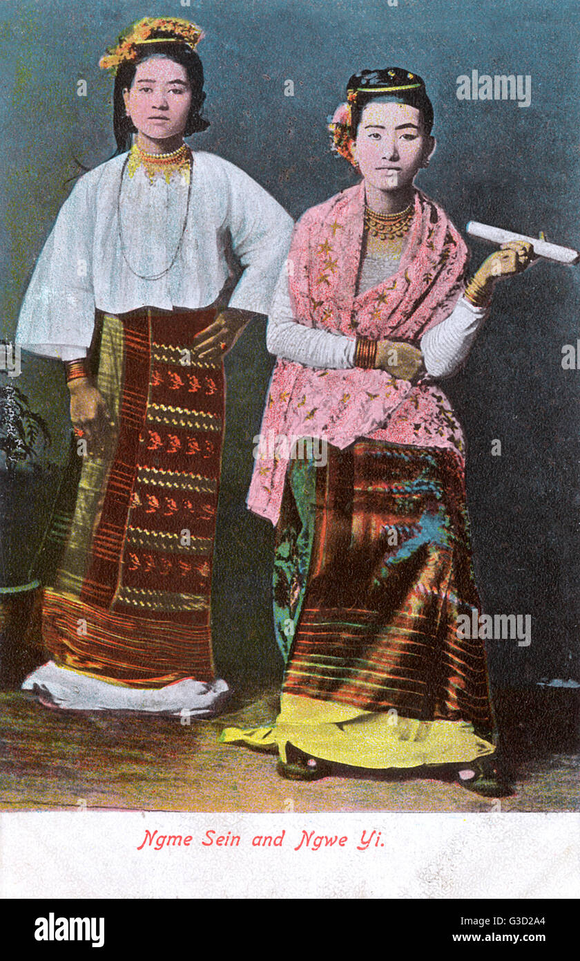 Myanmar - Suore - Ngme Sein Ngwe Yi - SIGARO GRANDE Foto Stock