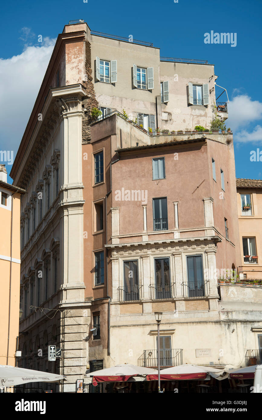 Italien, Rom, Gebäude am Campo de Fiori Foto Stock